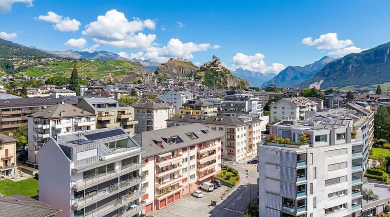 Attique duplex d'exception au coeur du centre-ville de Sion (7)