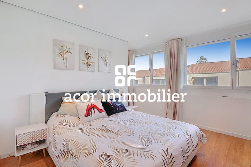 [b]Chambre parentale avec dressing[/b]