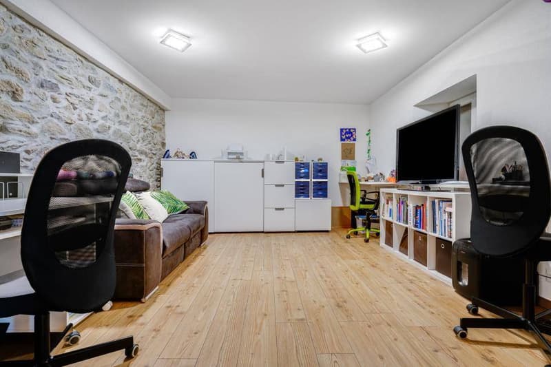 Immeuble locatif à Villars-Burquin (3)