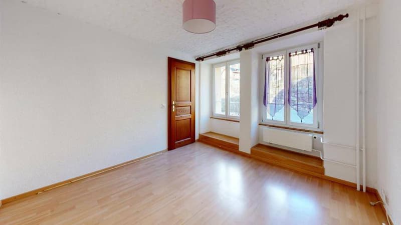 Maison familiale ou immeuble de 3 appts à Baulmes (13)