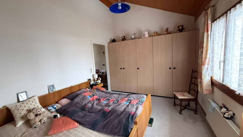 Maison locative avec 2 logements et une grande parcelle (8)