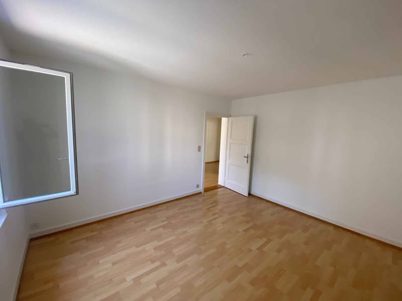 Appartement de 3,5 pièces au rez supérieur (13)