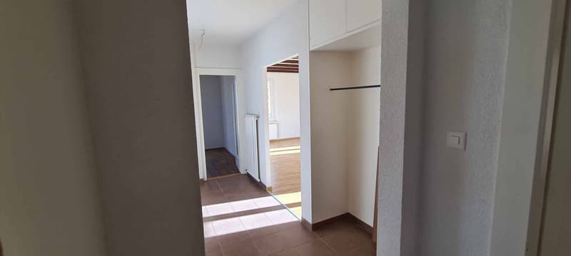 À louer Spacieux appartement de 4 pièces avec conciergerie à repourvoir (3)
