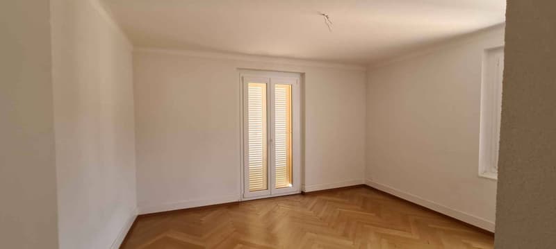 À louer Spacieux appartement de 4 pièces avec conciergerie à repourvoir (9)