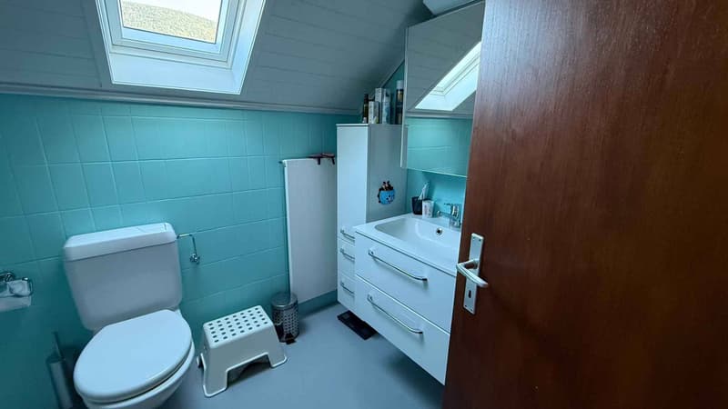 Duplex de 5.5 pièces avec jardin privatif au cur de Corcelles-près-Concise (9)