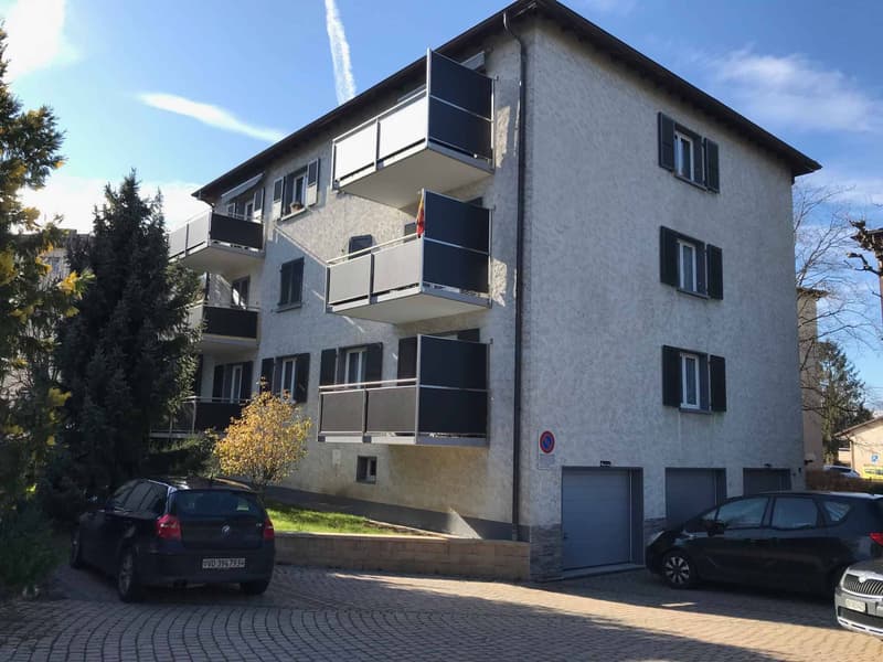 Appartement rénové de 3.5 pièces avec balcon à Yverdon-les-Bains (2)