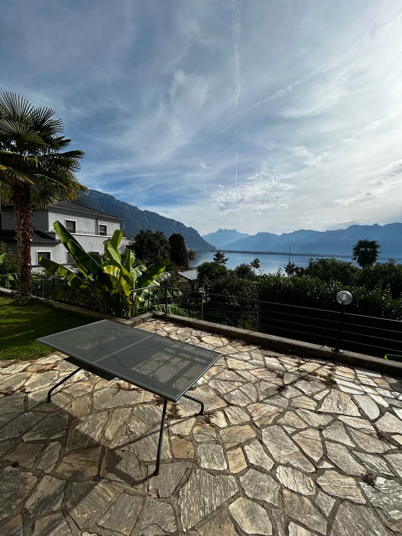 Spacieux appartement avec terrasse, jardin et vue panoramique sur le lac à Montreux (15)