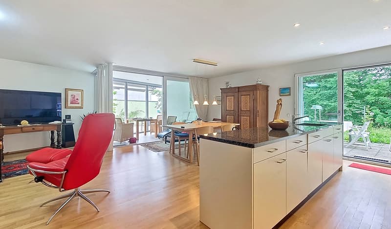 Très bel appartement 3.5 p. 109 m2, au calme, terrasse et extérieurs ! (5)