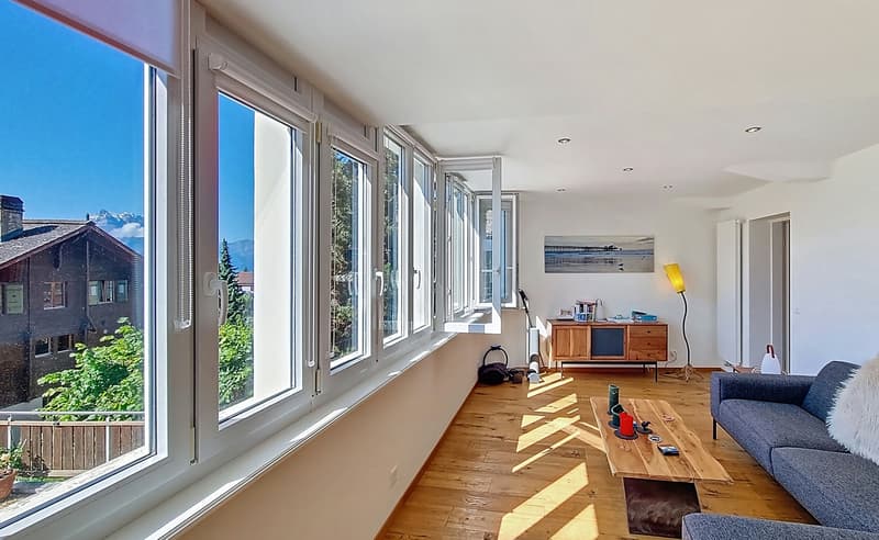 Plein centre charmant appartement 3.5 p. entièrement rénové, avec vue! (4)