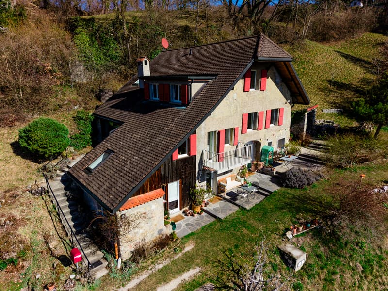 Magnifique propriété située dans un cadre extraordinaire ! (2)