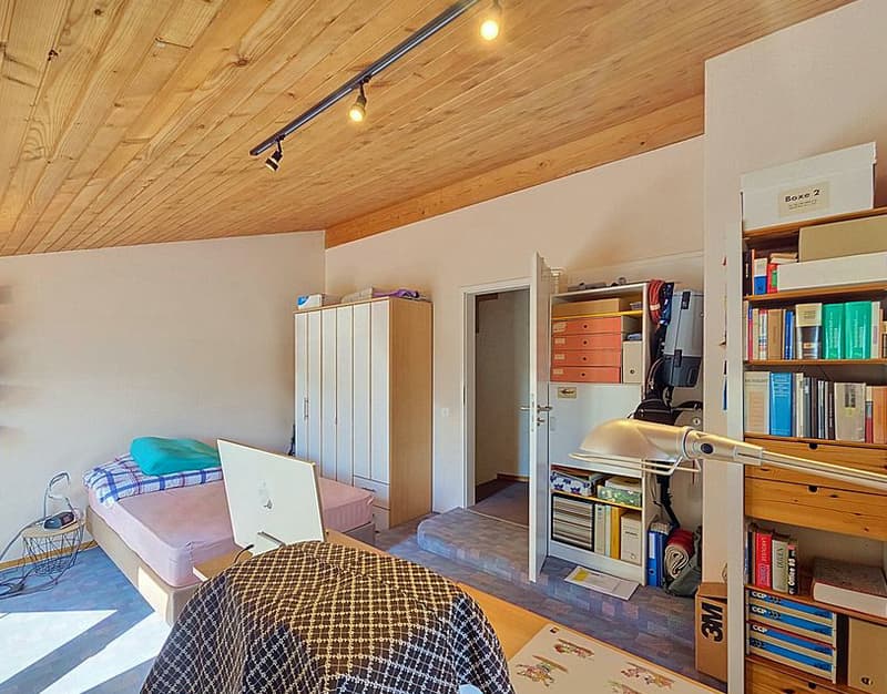 Charmante villa mitoyenne 5.5 p. grand jardin et terrasses ! (8)