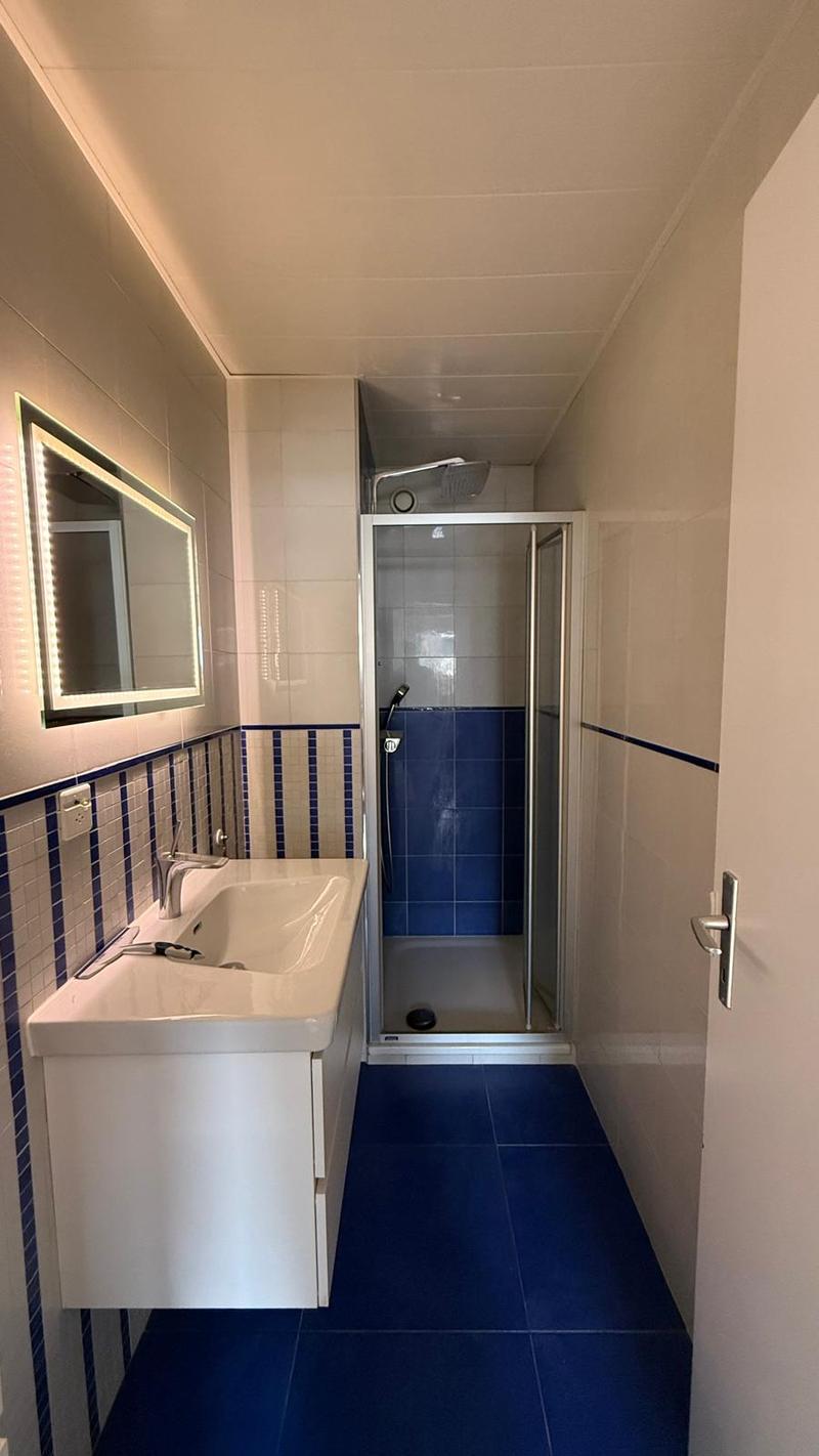 Magnifique appartement avec vue sur le Lac (12)