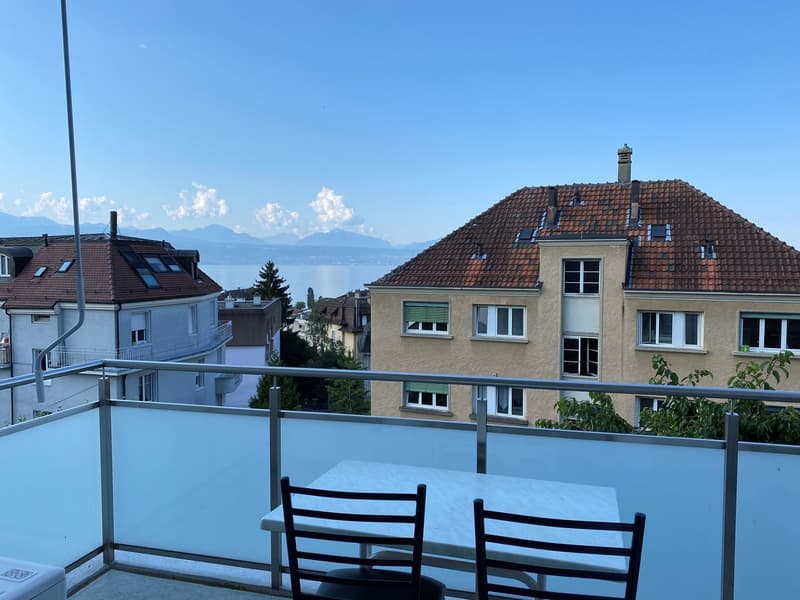 Charmant appartement de 2.5 pièces avec balcon à Lausanne (13)