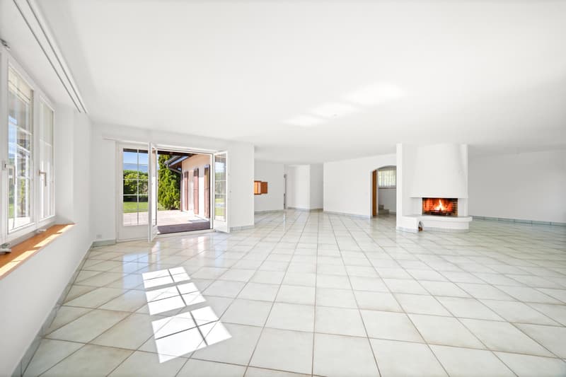Magnifique villa de 6,5 pièces à Commugny (2)