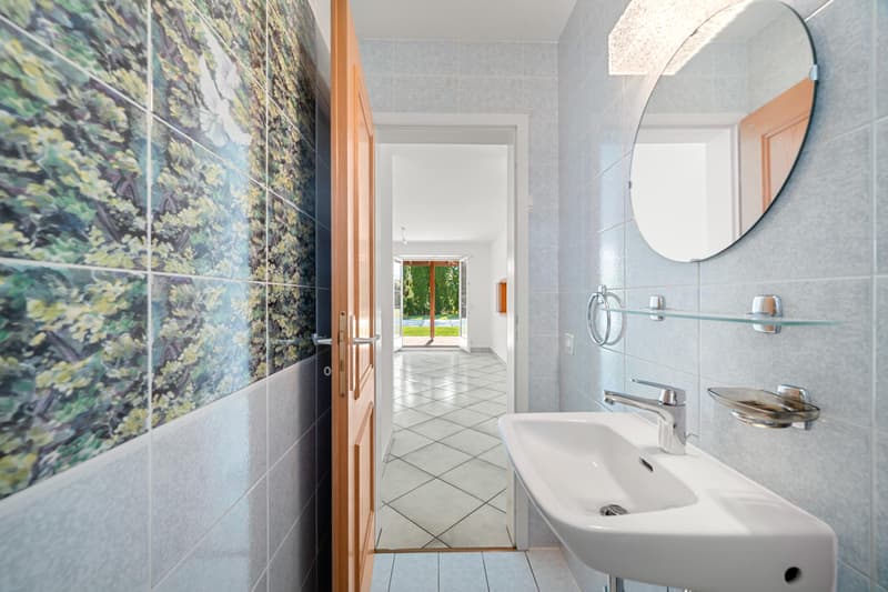 Magnifique villa de 6,5 pièces à Commugny (8)