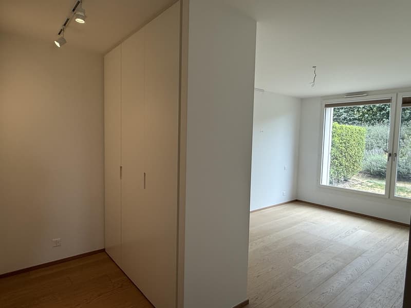 Appartement de 3.5 pièces avec terrasse et jardin privatif à St-Sulpice (10)