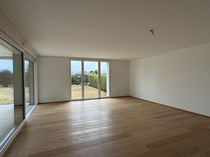 Appartement de 3.5 pièces avec terrasse et jardin privatif à St-Sulpice (2)