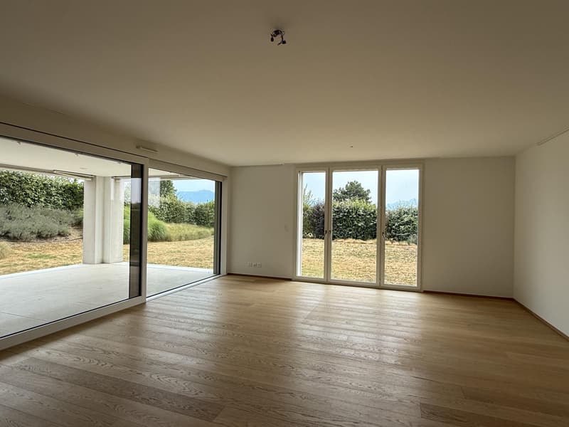 Appartement de 3.5 pièces avec terrasse et jardin privatif à St-Sulpice (1)