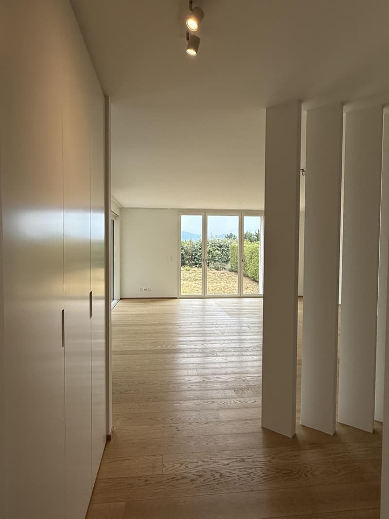 Appartement de 3.5 pièces avec terrasse et jardin privatif à St-Sulpice (8)