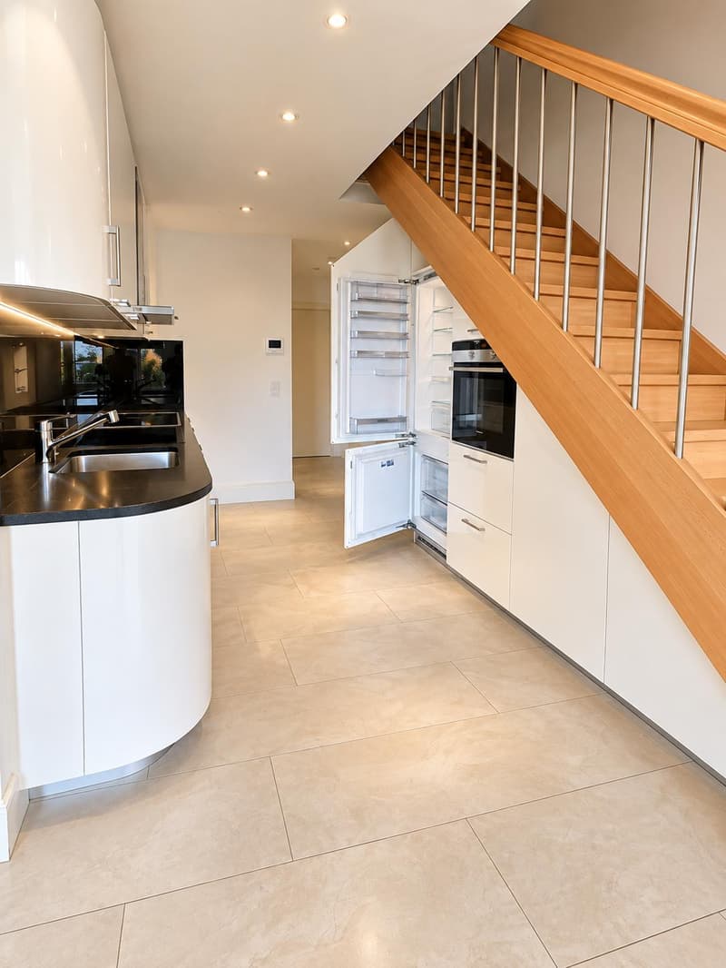 Magnifique duplex de 3 pièces au 2ème étage - Centre d'Avenches avec vue sur les arènes (3)