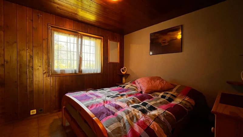 Chambre principale au rez supérieur