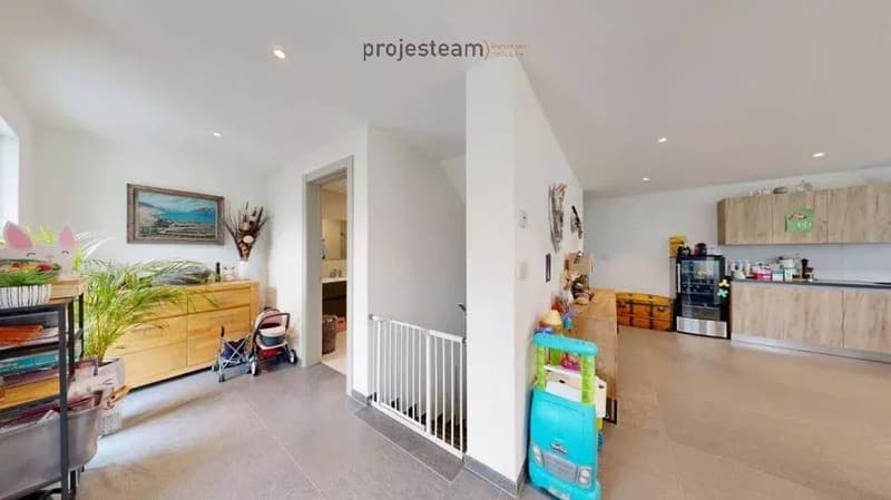 En bordure de zone forestière ? Villa contemporaine dans un cadre privilégié (10)