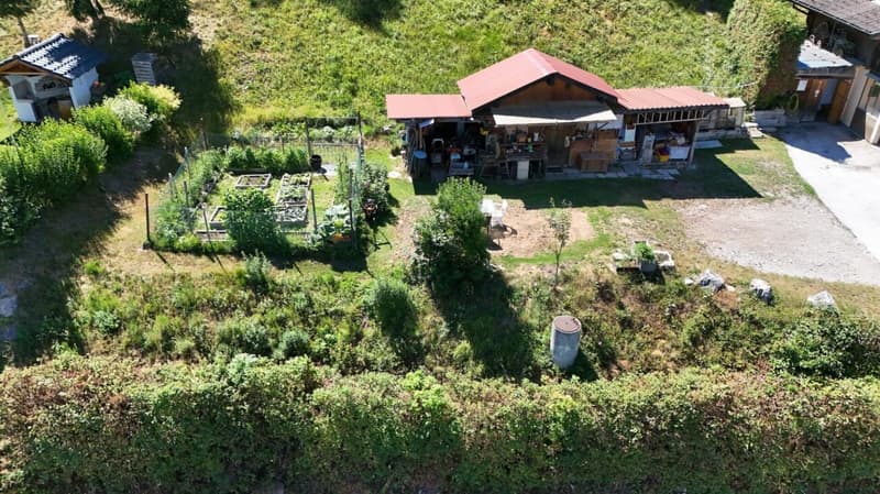 Maison individuelle 5 pièces ½ de 224 m2 nets sur parcelles de 1693 m2 avec une vue époustouflante (4)