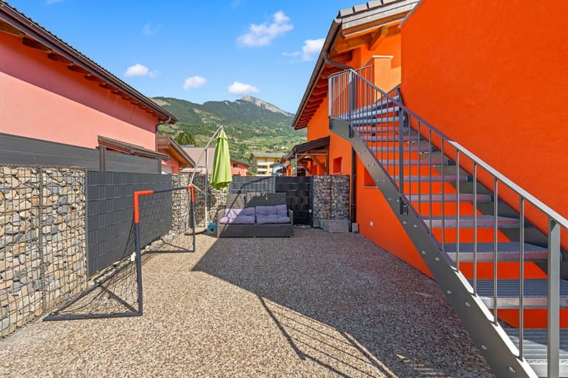 Charmante villa 4 pièces ½ de 130 m2 nets à Vétroz sur parcelle de 463 m2 (25)