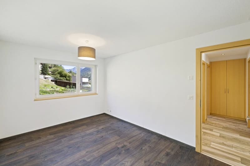 Spacieux 3 pièces 1/2 en rez-de-jardin de 107 m² (12)