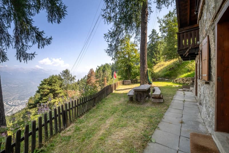 Chalet unique au bord du bisse, à seulement 350 mètres des télécabines de Veysonnaz (20)