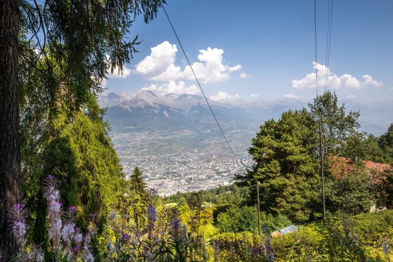 Chalet unique au bord du bisse, à seulement 350 mètres des télécabines de Veysonnaz (2)