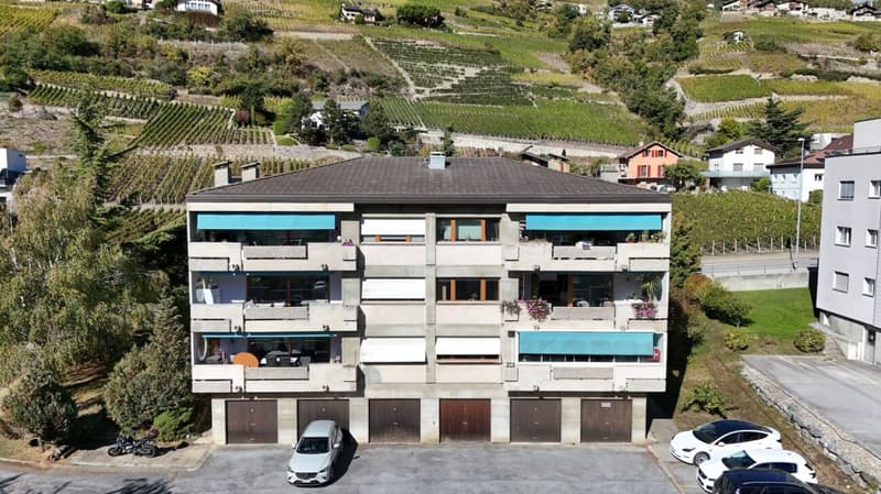 Bel appartement rénové dans le charmant village de Noës (1)