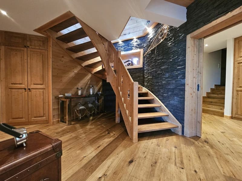 Chalet 6.5 pièces à Crans-Montana (3)
