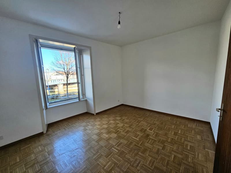 Appartement 2 pièces avec balcon au Quai de la Thiële (5)