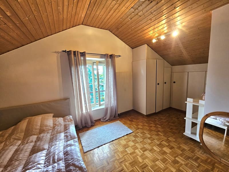 Chambre meublée avec salle de bains privative chez l'habitant (2)