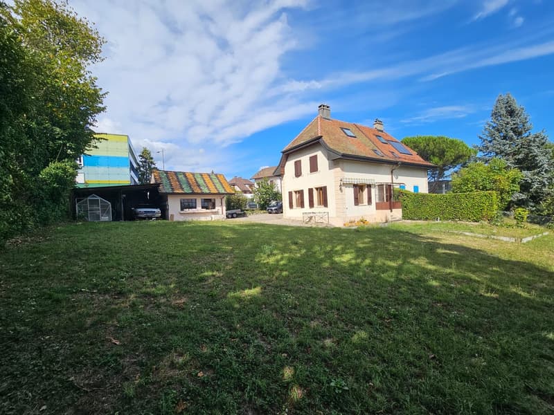 Charmante maison bifamiliale de 4.5 pièces à Nyon (1)