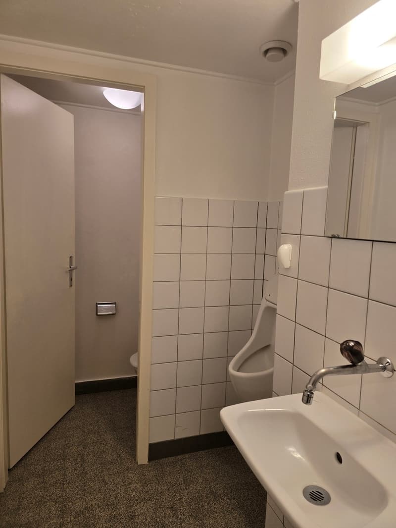 Surface commerciale de 163 m2 (8)