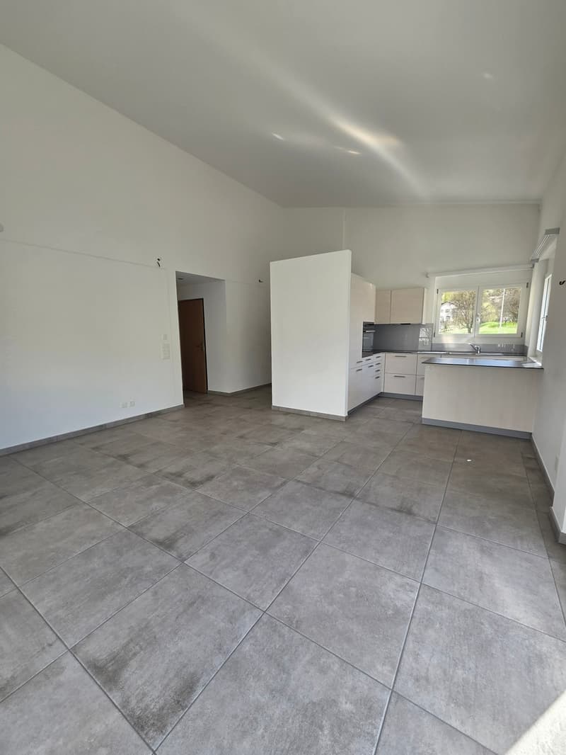 Appartement de 98 m2, 4 pièces au 1er étage, sans ascenseur (9)