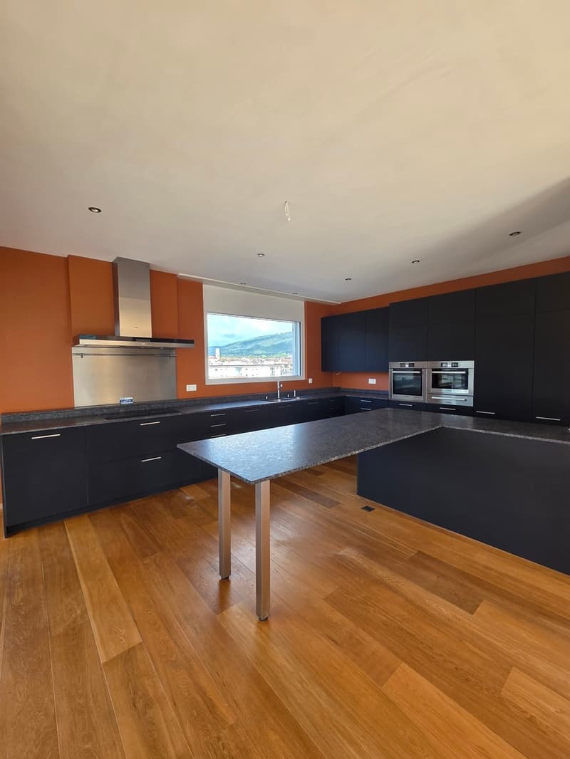 Appartement d'exception au 6ème étage avec vue imprenable sur Delémont (2)