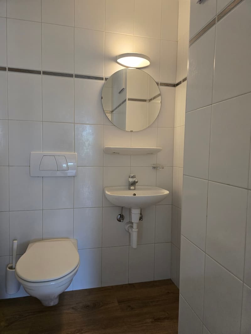 Appartement de 3 pièces au 1er étage de 74 m2, avec ascenseur (7)