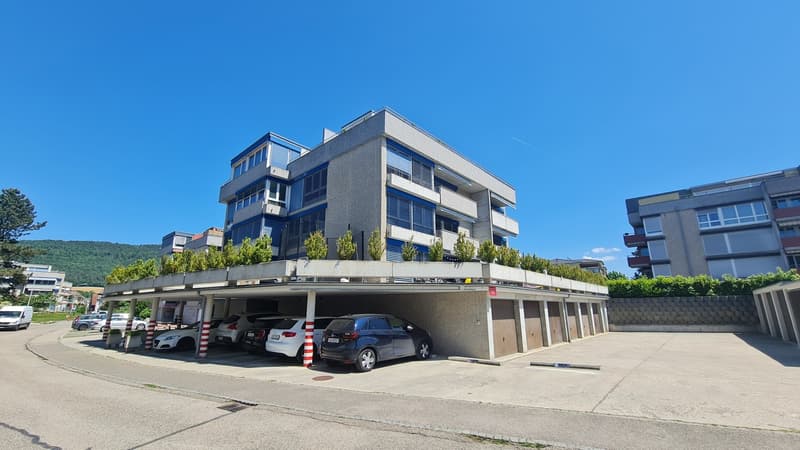 2.5 pièces rénové avec ascenseur - À deux pas du village (12)