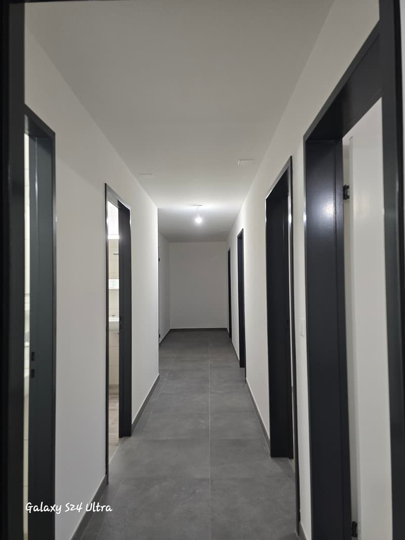 Appartement rénové de 4 pièces au 3ème étage Avec ascenseur (7)