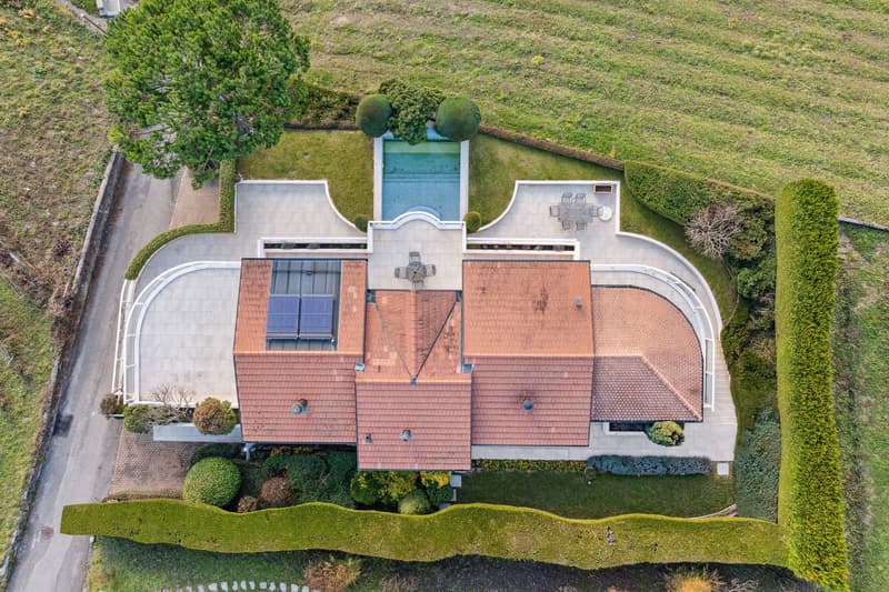 EXCLUSIVITÉ | VILLA AVEC UNE VUE SPECTACULAIRE (3)
