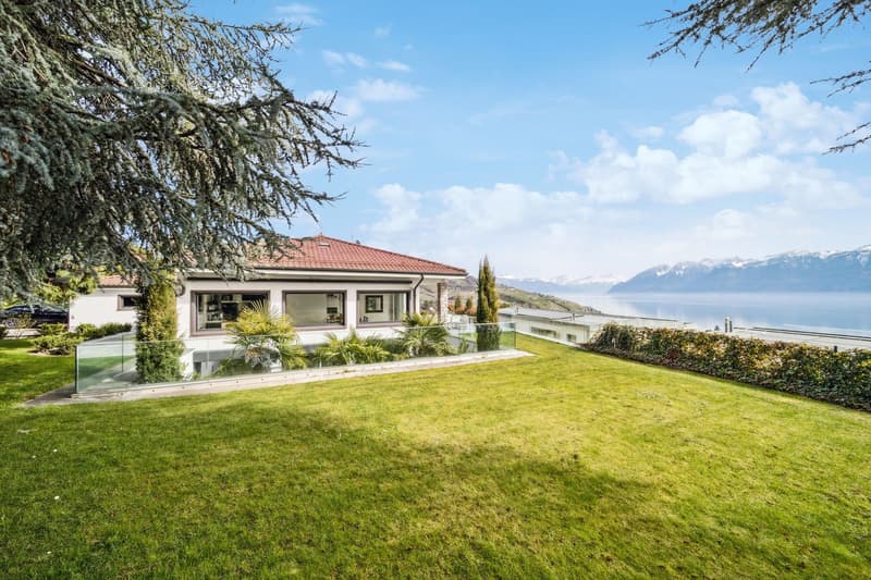 Maison de maître contemporaine avec vue panoramique exceptionnelle (2)