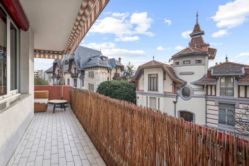 Charmant 2.5 pièces lumineux avec balcon (5)