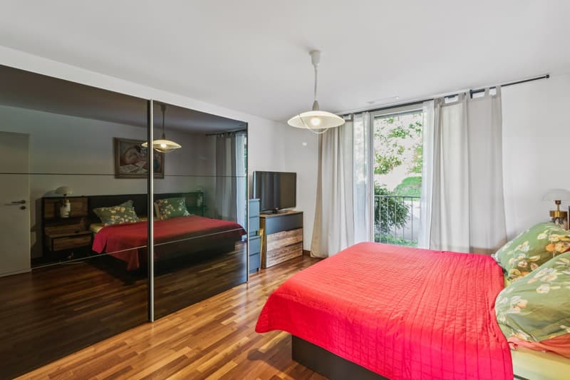 Lumineux 3.5 pièces avec 100 m² de jardin. (9)