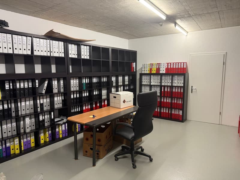 Delémont : Immeuble industriel & administratif en excellent état (3)