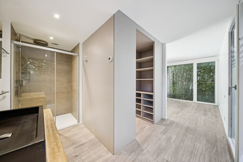 Villa d'architecte contemporaine avec piscine au Mont-sur-Lausanne (11)
