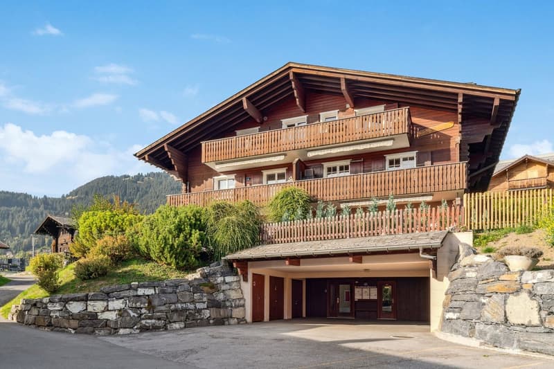 Villars centre, charmant 3.5p rénové, box, balcons, belle vue! (5)
