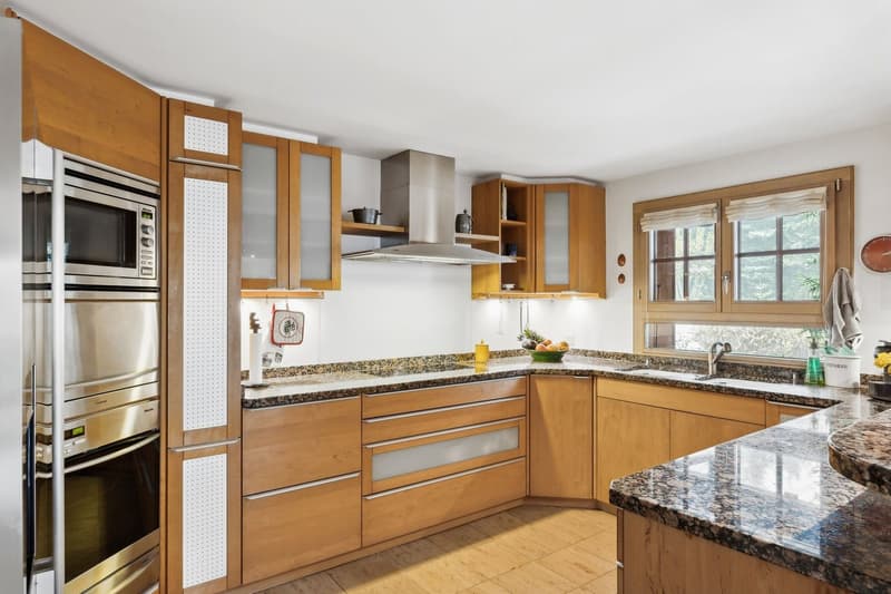 Très beau 6 pces, 3 balcons sud, belle vue, calme, proche des pistes (7)